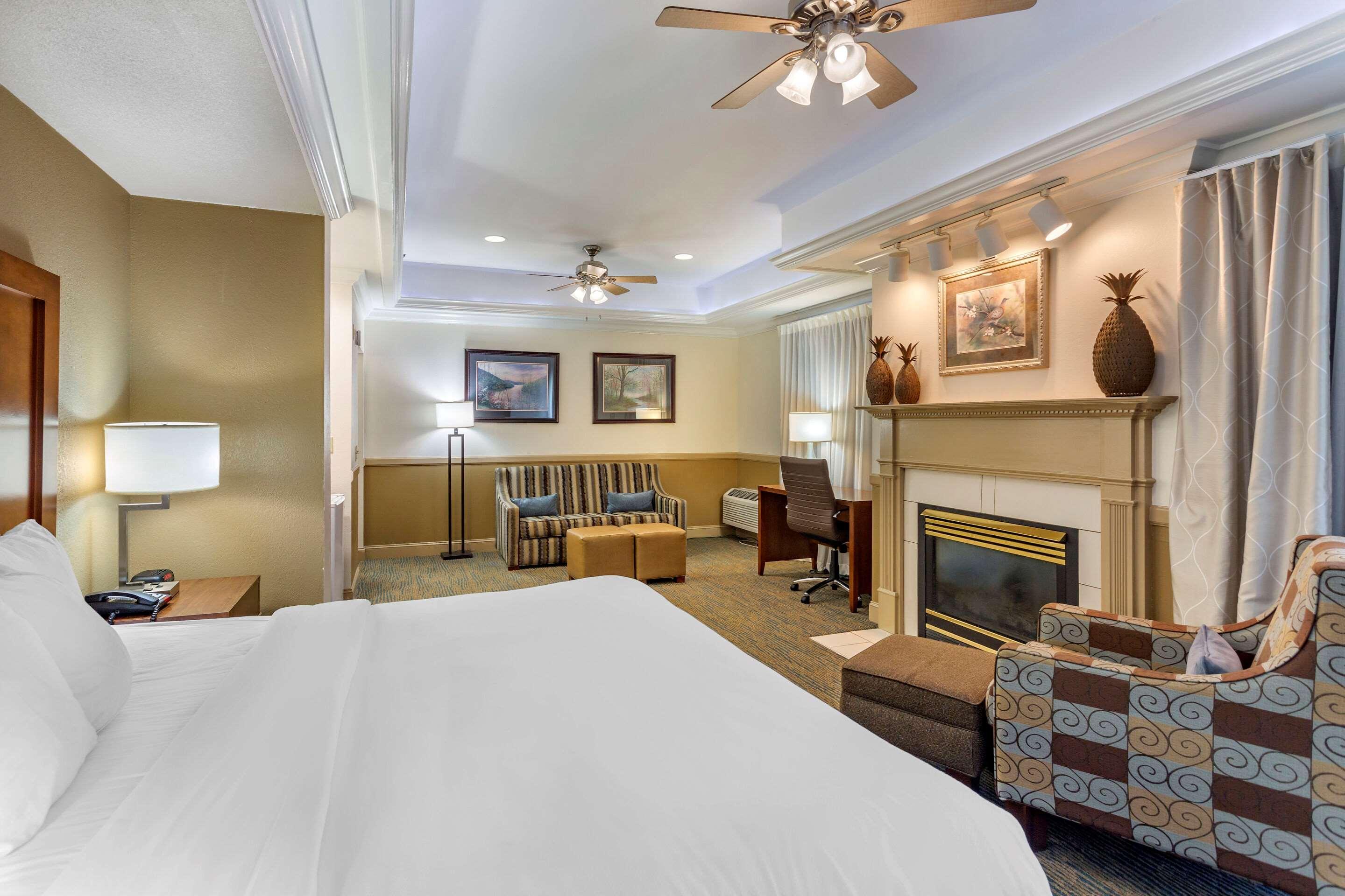 The Inn At Apple Valley, Ascend Hotel Collection Sevierville Extérieur photo