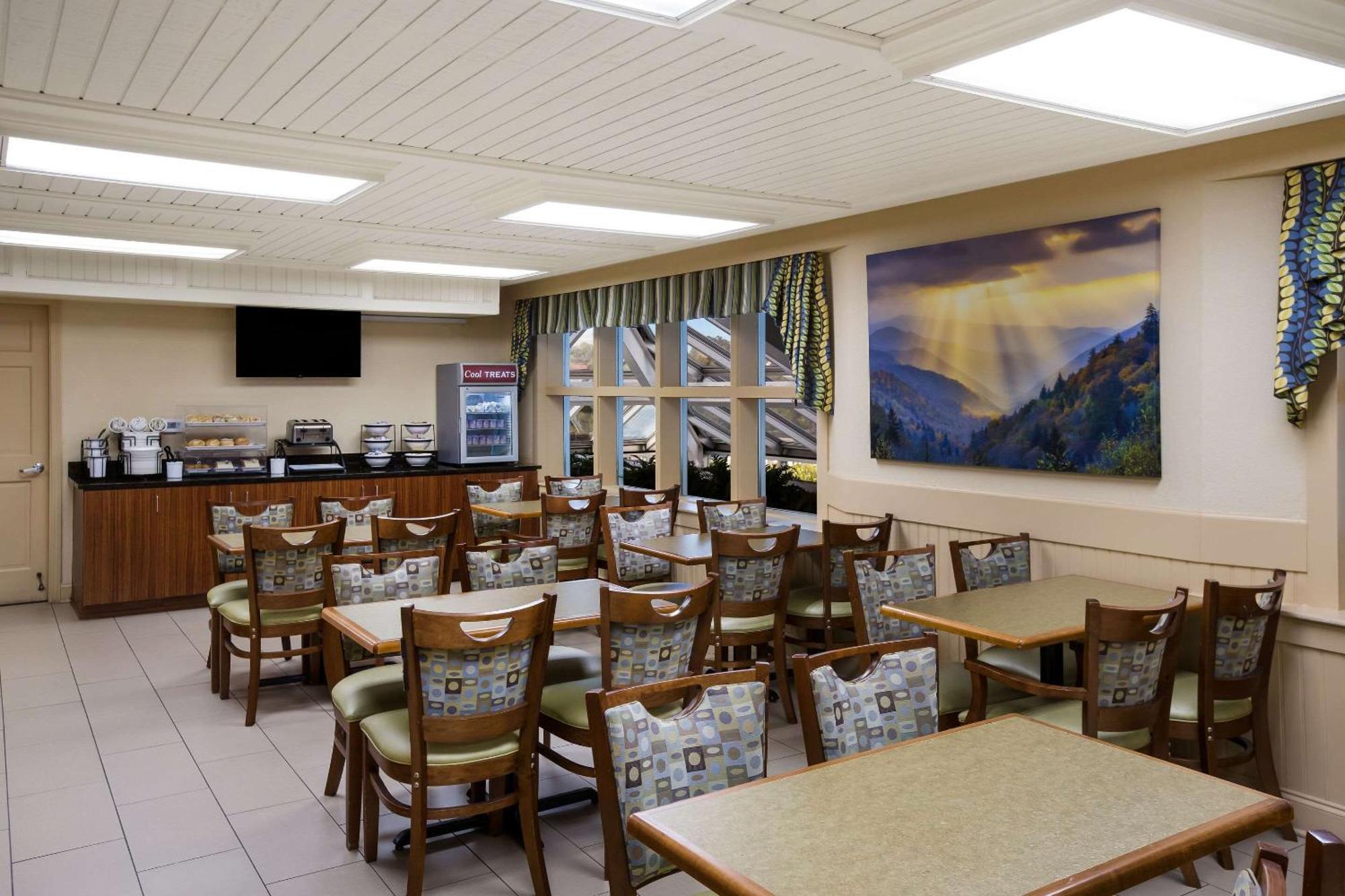 The Inn At Apple Valley, Ascend Hotel Collection Sevierville Extérieur photo